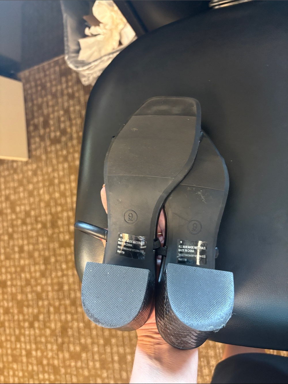 Two strap flats - Picture 5 of 5